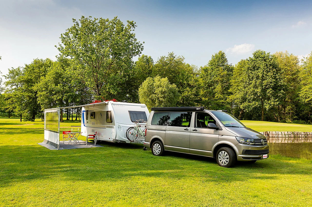 Fiamma Front Blocker Pro Panel 4 Fiamma Front Blocker Pro Panel - Image 2