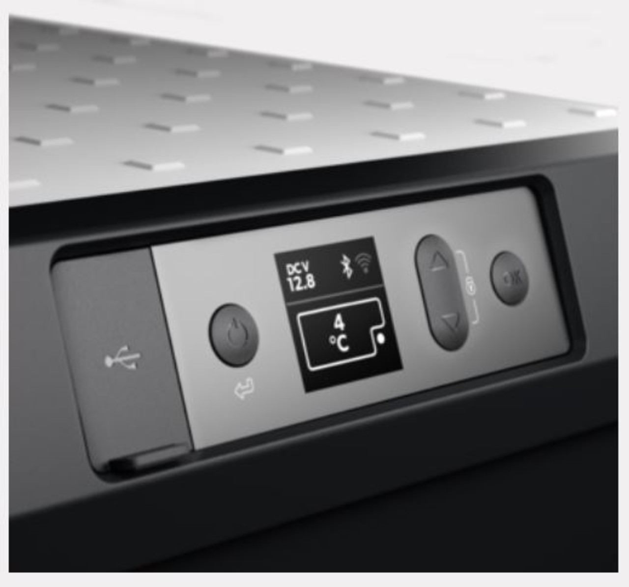 Dometic CFX3-55IM Portable Compressor Cool Box Fridge and Freezer With Ice Maker Function Dometic CFX3-55IM Portable Compressor Cool Box Fridge And Freezer With Ice Maker Function -Bestway Shop CFX3 65DZ led display 63038.1581612307