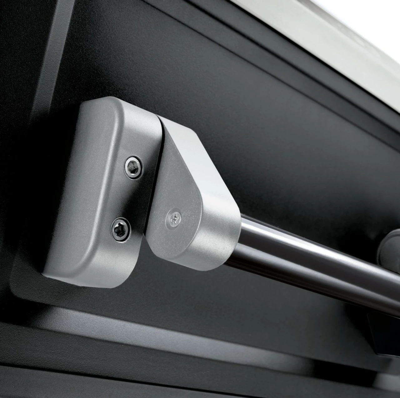 Dometic Waeco CoolFreeze CFX 28 Portable Compressor Fridge Freezer Cool Box 12 Dometic Waeco CoolFreeze CFX 28 Portable Compressor Fridge Freezer Cool Box - Image 10