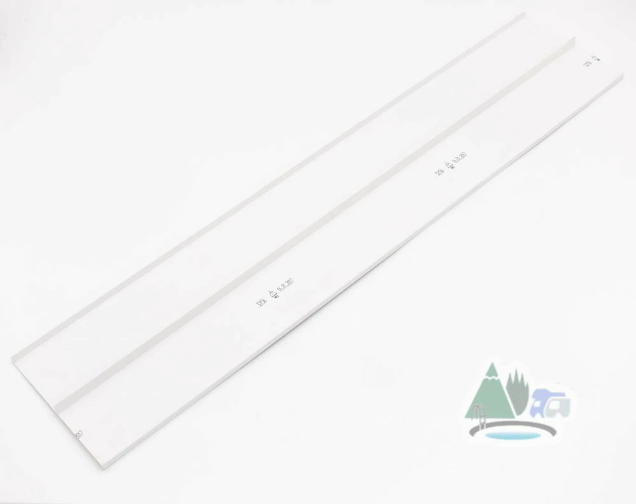 Thetford Spare - Kick Plate In White For C400 Cassette Toilets 4 Thetford Spare - Kick Plate In White For C400 Cassette Toilets - Image 2