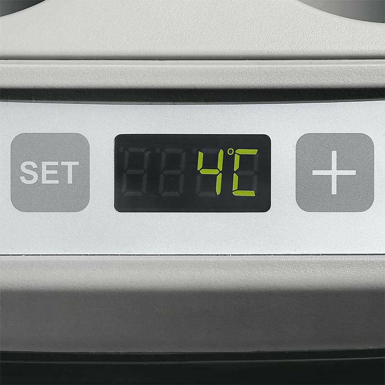 Dometic Waeco CoolFreeze CF11 Portable Car Fridge Freezer 8 Dometic Waeco CoolFreeze CF11 Portable Car Fridge Freezer - Image 6