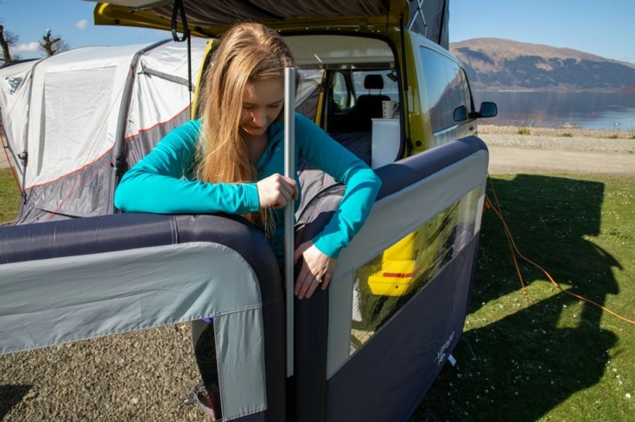 Vango Airbeam Modular Camping Windbreak 5 Vango Airbeam Modular Camping Windbreak - Image 3