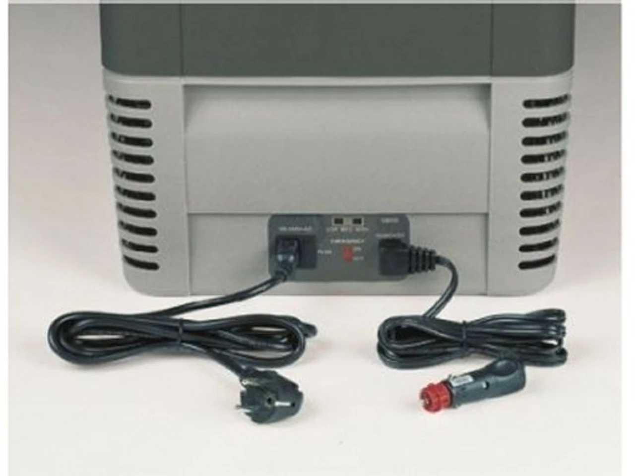 Waeco Coolfreeze CF50 Fridge Freezer Coolbox 5 Waeco Coolfreeze CF50 Fridge Freezer Coolbox - Image 3