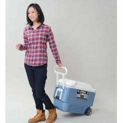 Igloo MaxCold 40 Wheeled Ice 38 Litre Cool Box -Bestway Shop maxcold 40 quart pulled 49103.1425290301