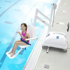 S R Smith PAL Disabled Lift Portable Swimming Pool Hoist 9 S R Smith PAL Disabled Lift Portable Swimming Pool Hoist -Bestway Shop pal w girl2 300dpi 13064.1389884763