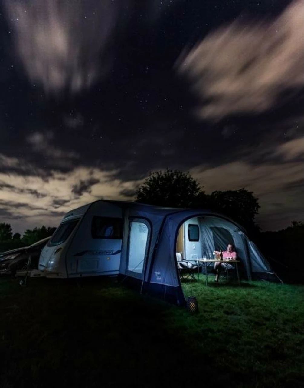 Vango Sunbeam 450 LED Awning Light Extension Set 3 Vango Sunbeam 450 LED Awning Light Extension Set