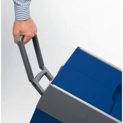 Dometic Waeco Mobicool W48 Electric 12v Mains Portable Cool Box -Bestway Shop waeco mobicool w48 electric cool box3 80131.1533742822